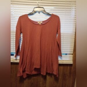 Small coral shirt